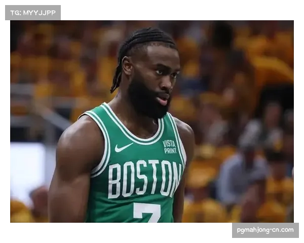 凯尔特人伤病更新：布朗出战成疑，怀特大概率出场